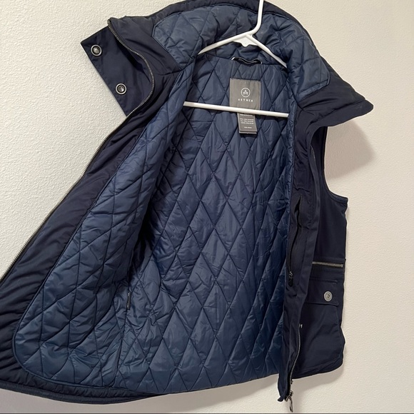Aether Insulated Vest with Mock Collar - Size 2 - Picture 7 of 11